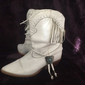Old school Cowgirl boots